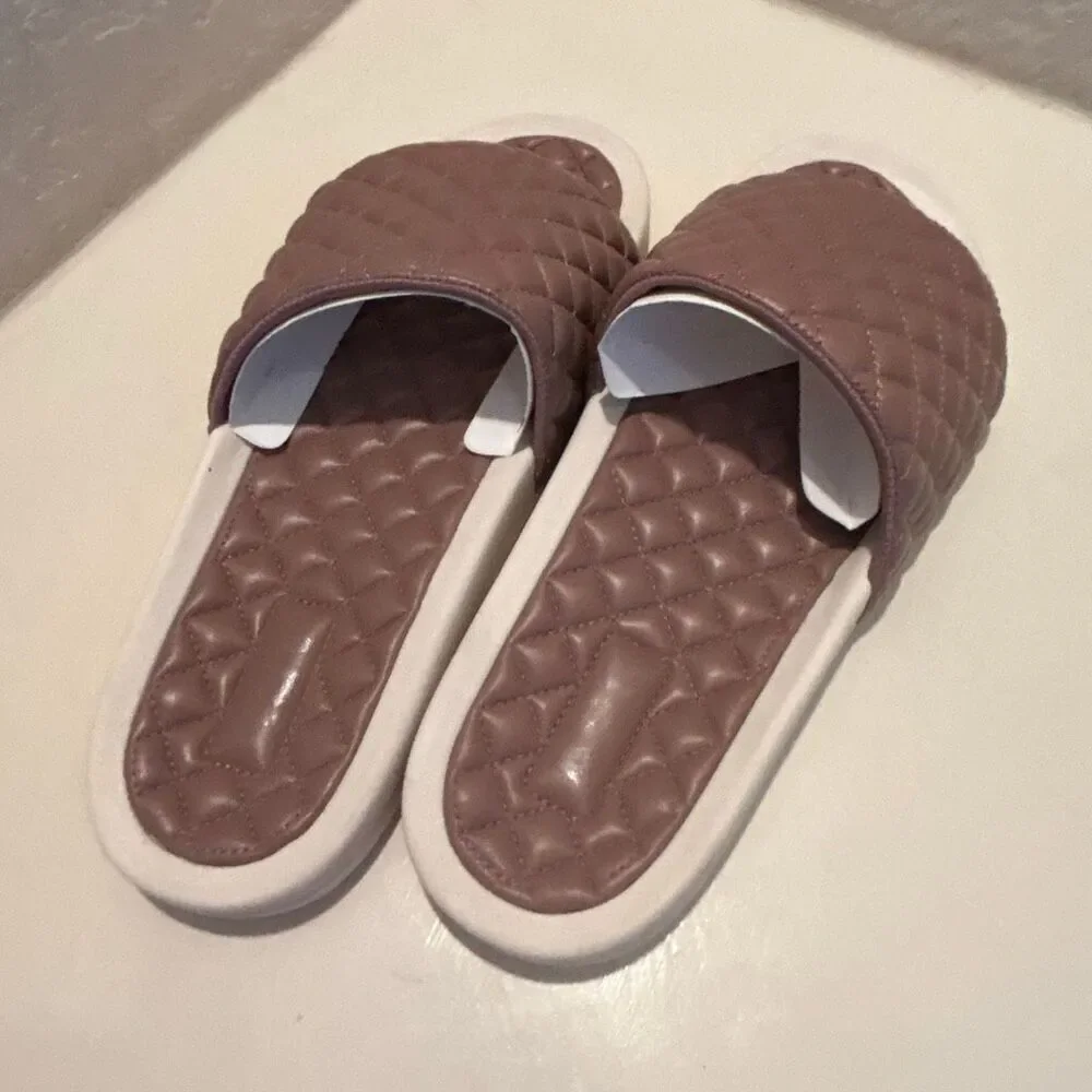 APL Men's Size 11 Lusso Slide Sandal Beachwood Tan Pool Beach Vacation Resortwea